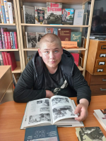 "Поклонимся великим тем годам" - историческая викторина
